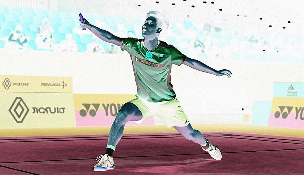 Alwi Farhan đánh tập cùng Kento Momota: trại Tokyo nói gì trước Asian Games 2026
