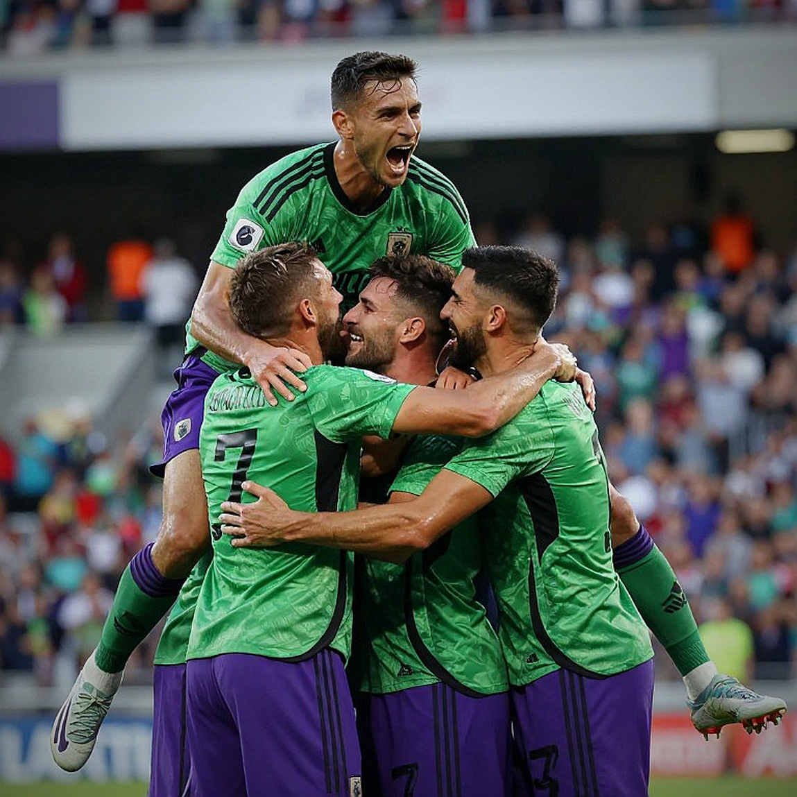 Khoảng trống không được lấp bằng tiếng ồn