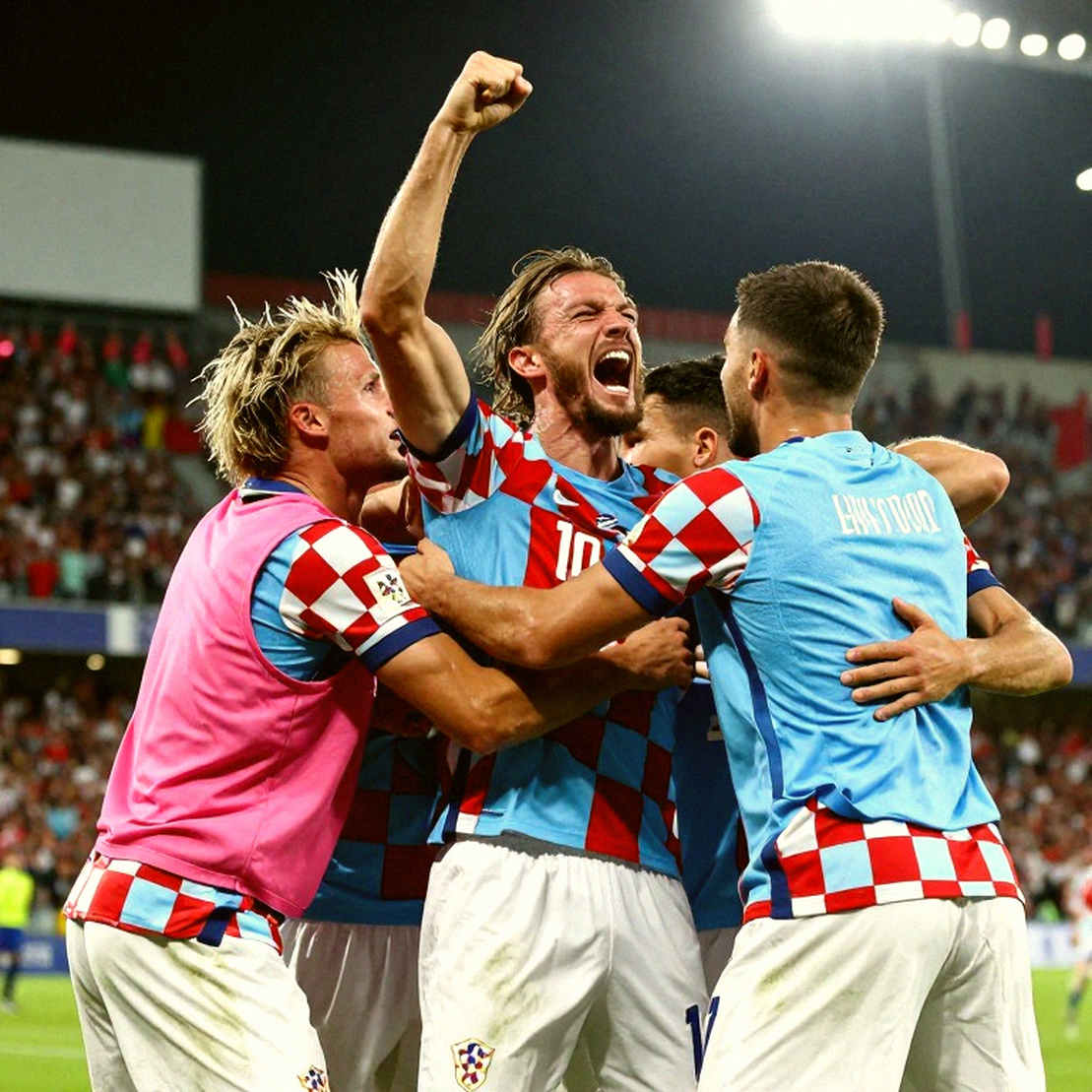 Alexia Putellas ghi bàn đầu tiên tại WSL: Bàn thắng thứ hai mới là tín hiệu chiến thuật đáng bàn