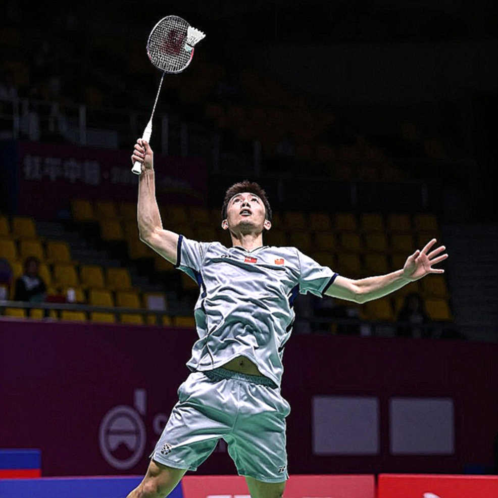 Vietnam Open 2026: Nguyễn Tiến Minh thắng vòng loại bằng hình học sân, không bằng đôi chân 43 tuổi