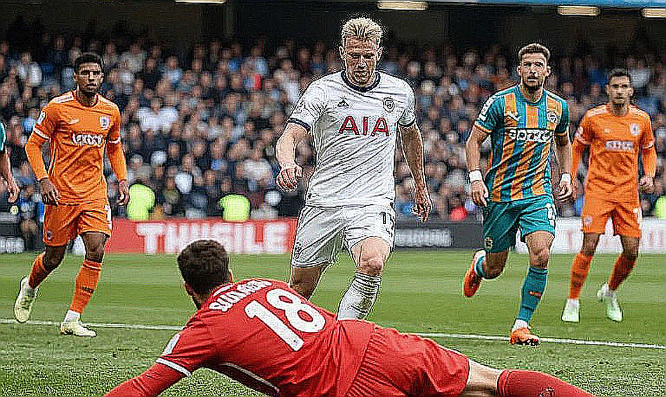 Al-Ittihad officially signs Georginio Wijnaldum: Major challenge for the 35-year-old Dutch star in the Saudi Pro League Al-Ittihad officially signs Georginio Wijnaldum: Major challenge for the 35-year-old Dutch star in the Saudi Pro League