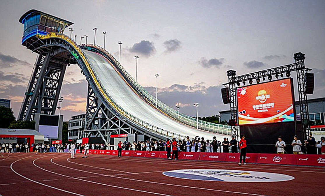 Opening Night at the World Athletics Ultimate Championship in Budapest: Ingebrigtsen Wins 5000m After Achilles Surgery, Mahuchikh Clears 1.99m