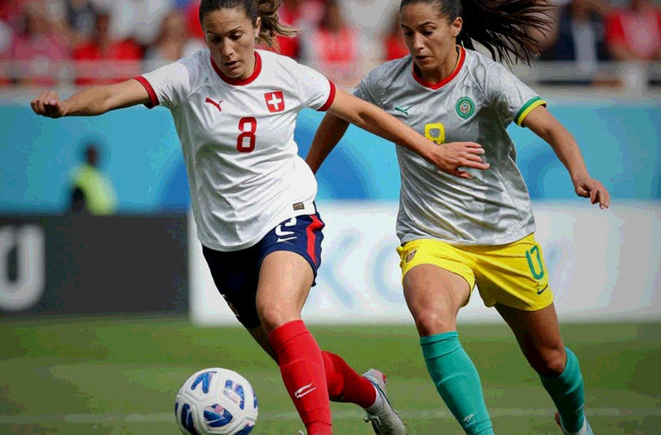 Tấm bằng Pro dang dở từ 2026 và khóa học mô-đun làm đổi nguồn cung huấn luyện viên V.League