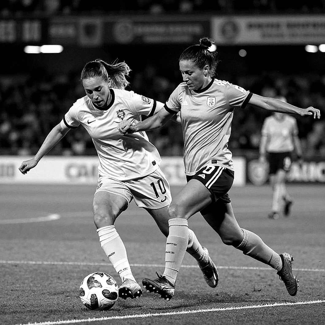 Sân vắng lặng ở Rijeka: UEFA phạt Croatia đá không khán giả, 100 CĐV Anh được vào cổ vũ Sân vắng lặng ở Rijeka: UEFA phạt Croatia đá không khán giả, 100 CĐV Anh được vào cổ vũ