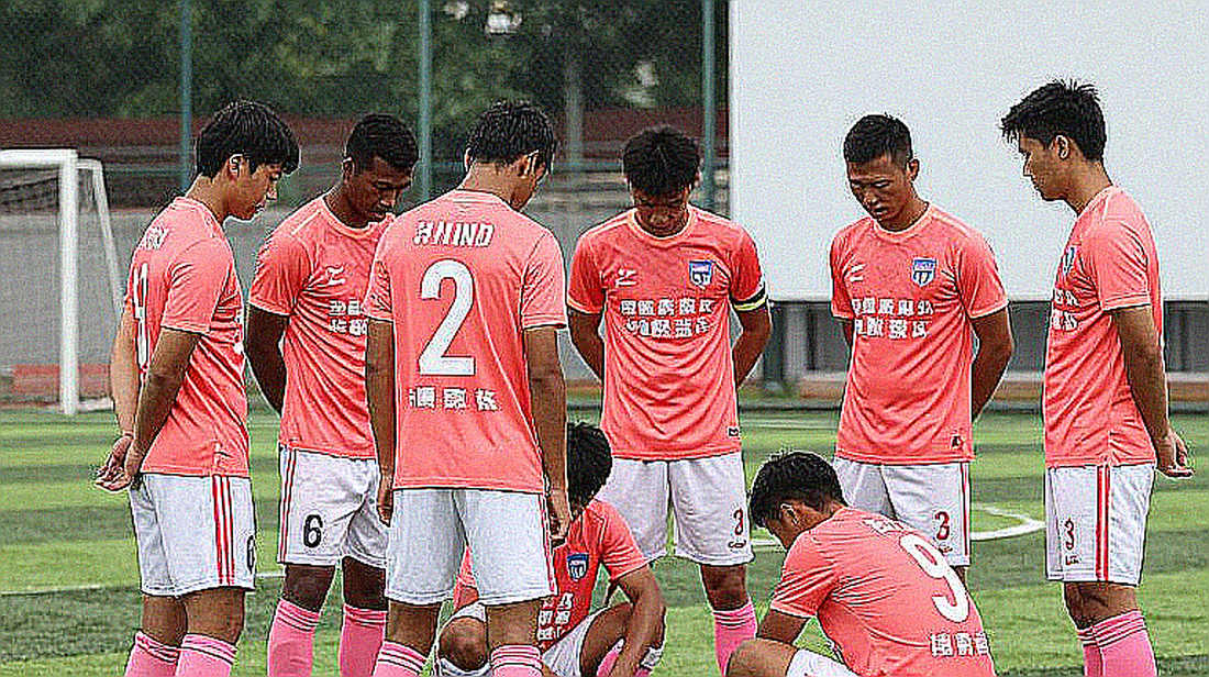 Bên trong một mùa giải lớn: V-League, đội tuyển Việt Nam và những con số không chịu đứng yên