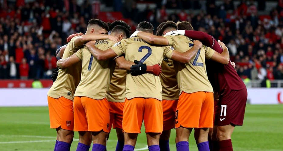 V-League trở lại: Sức ép đè nặng lên HLV Hanoi FC và Đồng Nai