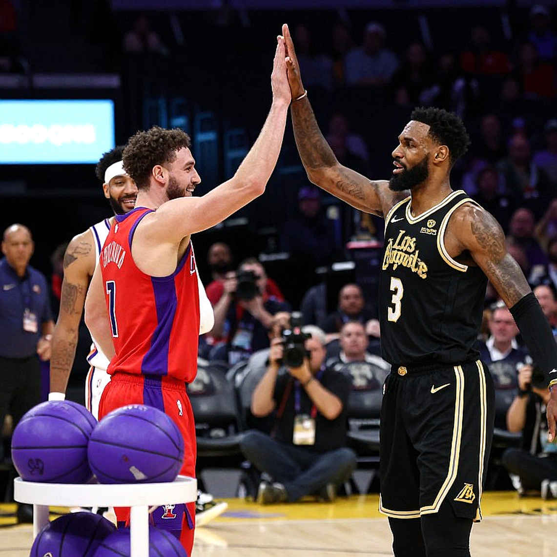 Dwight Howard, Hukporti và lỗ hổng nguồn tin: Giải mã một tín hiệu NBA không có cơ sở