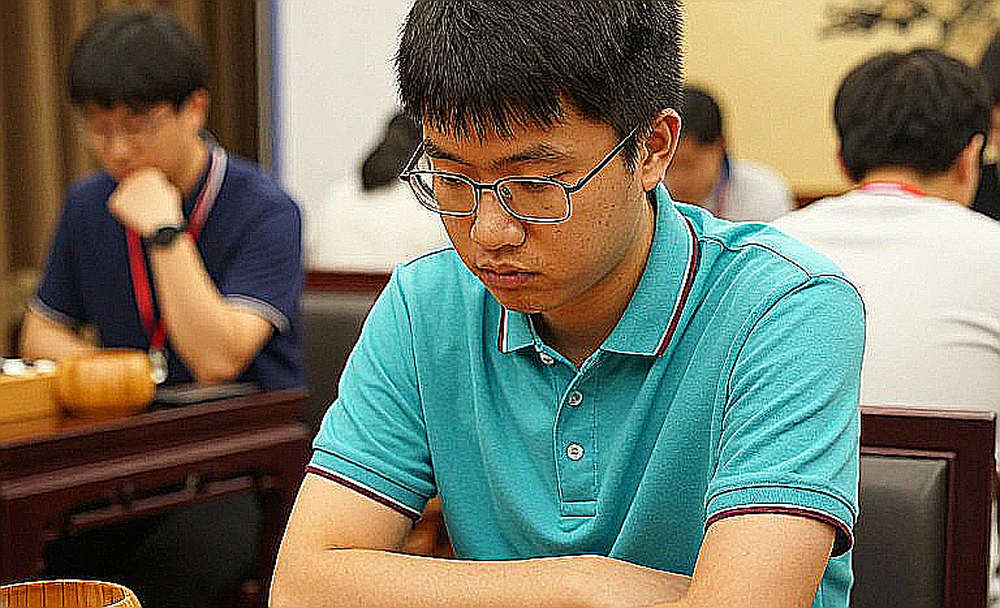 Giải Vô địch Cờ vua Mỹ: Woodward hạ Caruana, Lee nới rộng khoảng cách
