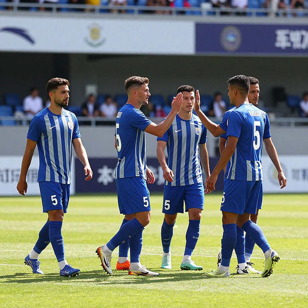 Cú đúp sáu phút của Mohamed Belloumi tại Stamford Bridge: đọc vị trí trước khi bóng đến